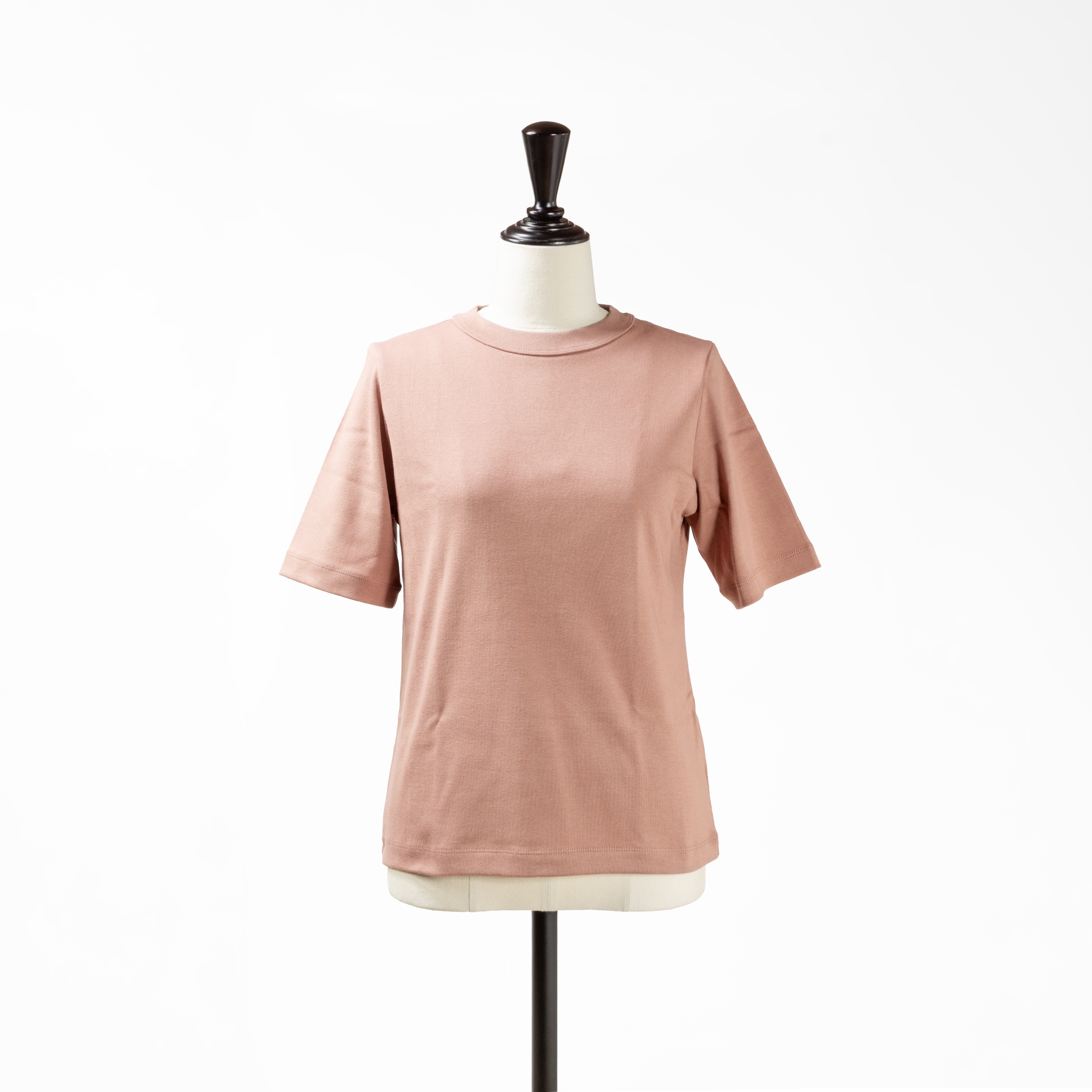 【SARAHWEAR】着回しが効くシンプルTシャツ