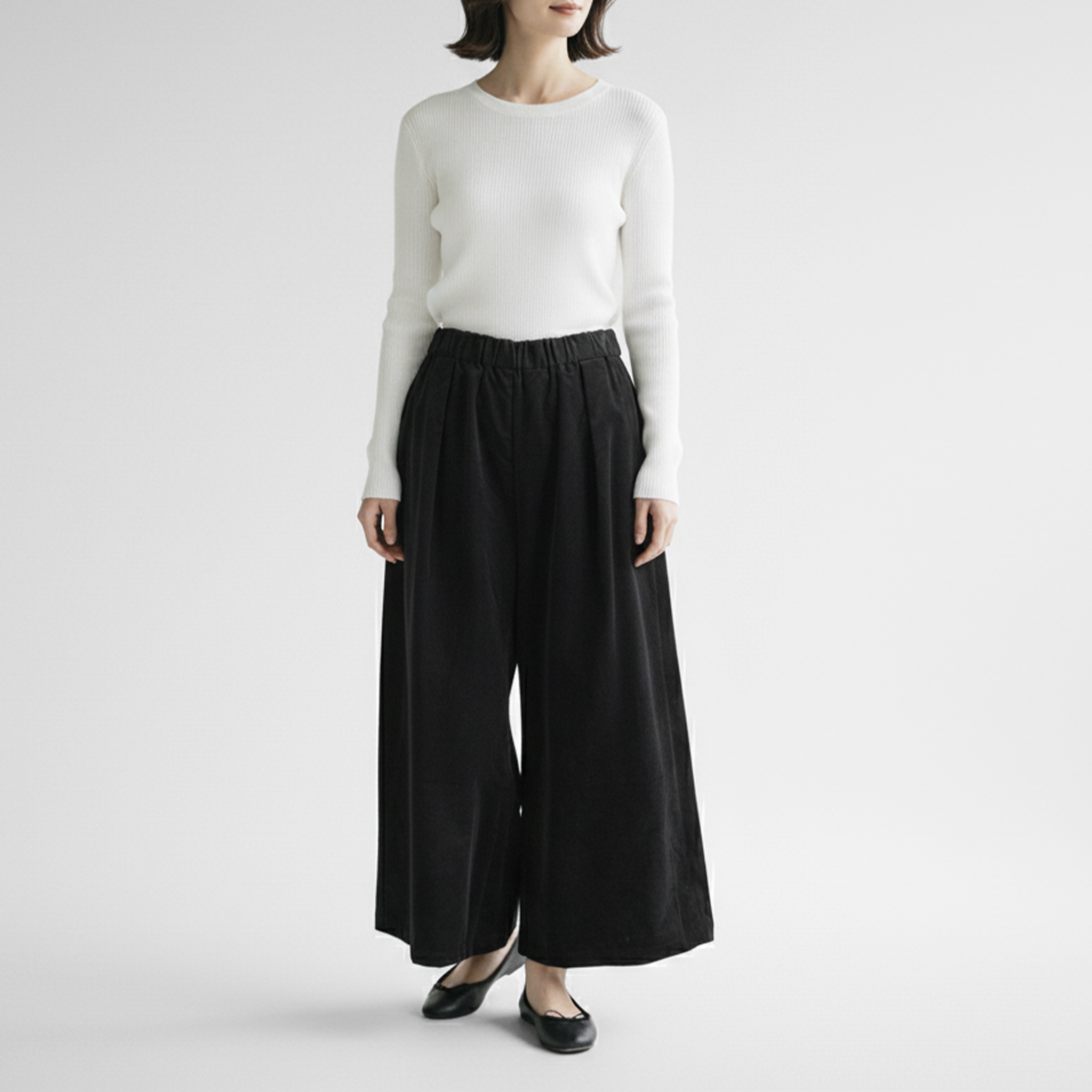 【ミズイロインド】オンオフ使えるコーデュロイパンツ